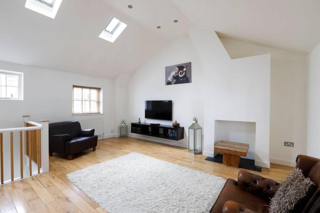 Beautiful 2 Bedroom Mews House With Parking By The Beach Hove Exterior foto